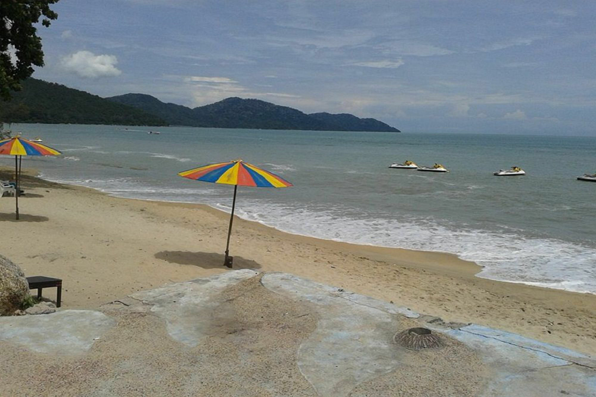 Et Budget Guest House Batu Ferringhi Kültér fotó